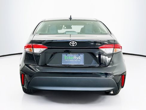 Used 2023 Toyota Corolla LE FWD image 7