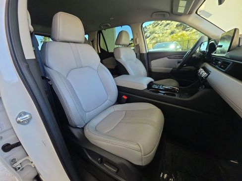Used 2024 Honda Pilot EX-L image 29
