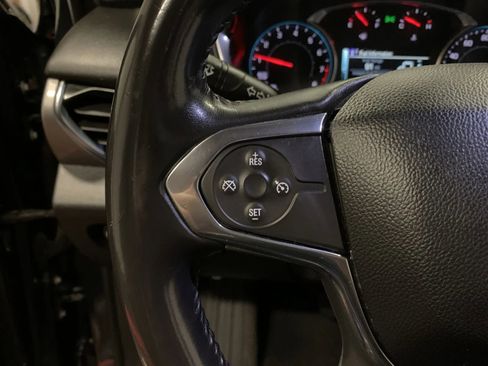 Used 2019 Chevrolet Traverse LT image 22