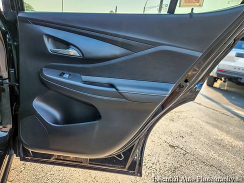 Used 2025 Buick Envista Avenir FWD image 21