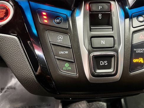 Used 2023 Honda Odyssey Touring image 17