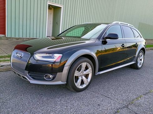 Used 2015 Audi A4 Premium Plus w/ Premium Plus Package AWD/4WD image 75