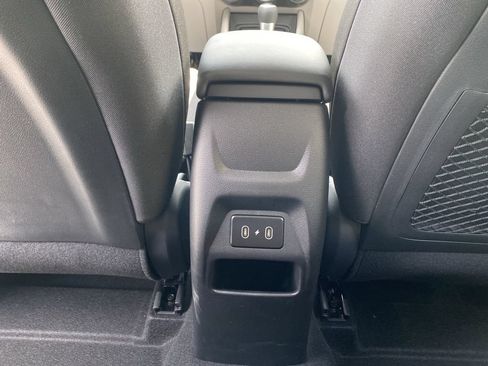 New 2026 Hyundai Venue SEL FWD image 29