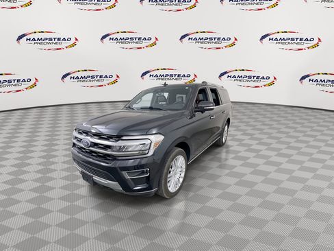 Used 2023 Ford Expedition Max Limited AWD/4WD image 4