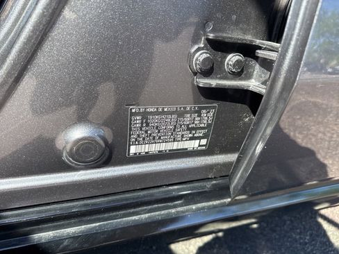 Certified 2024 Honda HR-V EX-L image 24