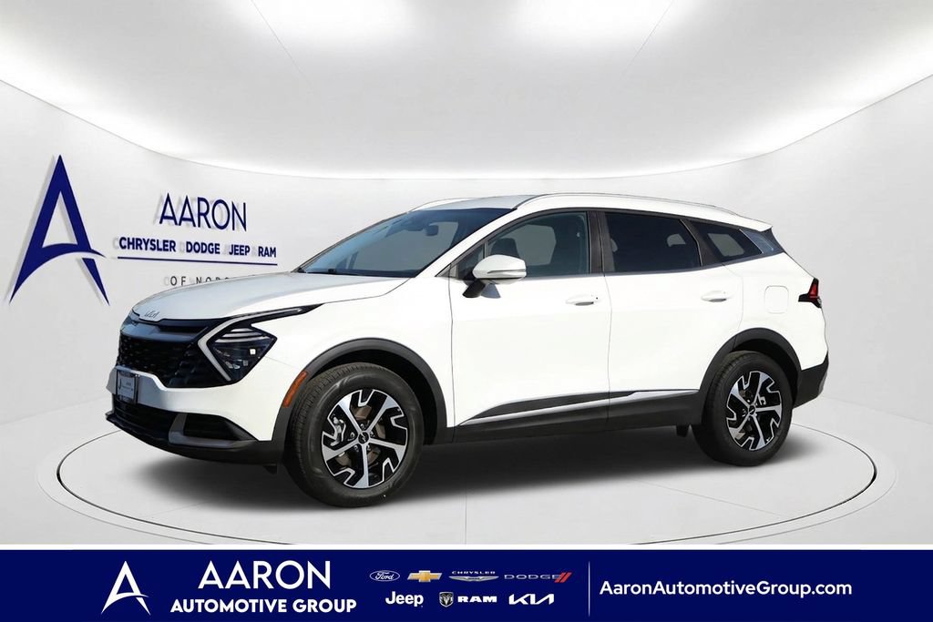Used 2024 Kia Sportage EX AWD/4WD image 1