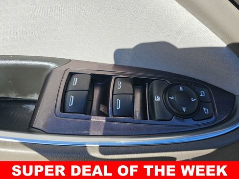 Used 2020 Chevrolet Malibu LT image 27