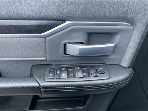 Used 2022 RAM 2500 Big Horn image 21