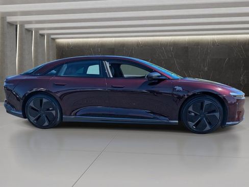 Used 2024 Lucid Air Touring image 7