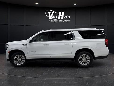 Used 2024 GMC Yukon XL SLE image 10