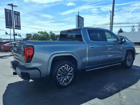 Used 2024 GMC Sierra 1500 Denali Ultimate AWD/4WD image 4