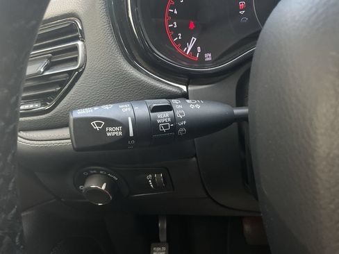 Used 2023 Dodge Durango SXT RWD image 27