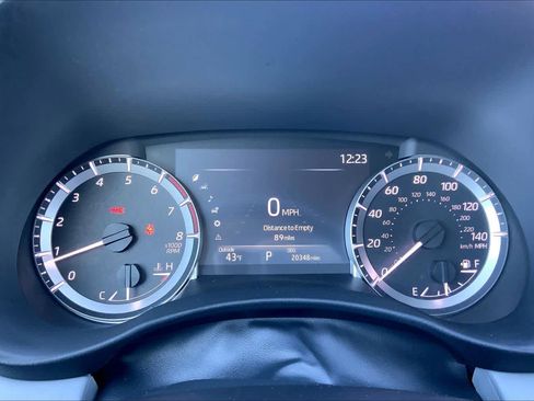 Certified 2025 Toyota Highlander LE image 23