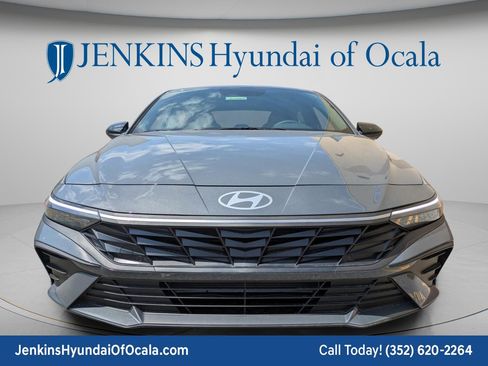 New 2026 Hyundai Elantra Sport FWD image 10