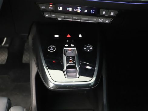 Used 2023 Audi Q4 e-tron Prestige w/ Black Optic Package AWD/4WD image 22