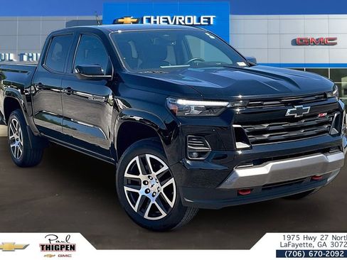 Used 2023 Chevrolet Colorado Z71 w/ Z71 Convenience Package 2 AWD/4WD image 1