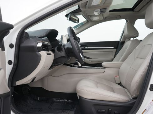 Used 2020 Nissan Altima 2.5 SL AWD/4WD image 23