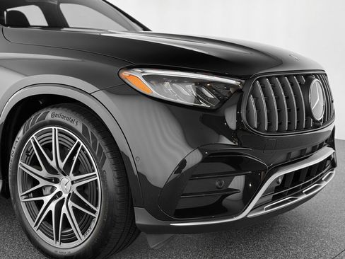 Used 2024 Mercedes-Benz GLC 43 AMG 4MATIC image 49