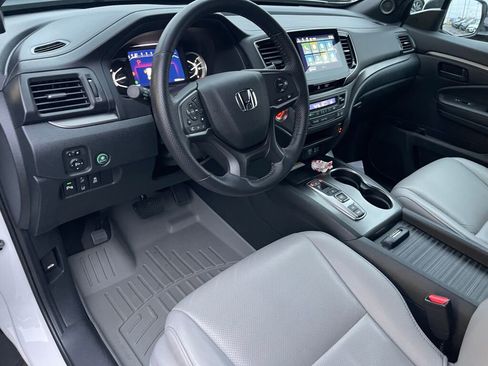 Certified 2023 Honda Passport EX-L image 9