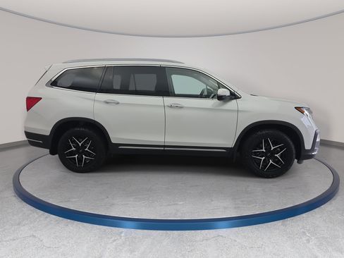 Used 2021 Honda Pilot Elite image 4