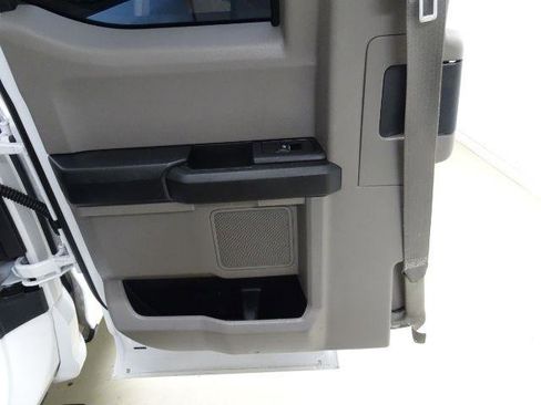 Used 2019 Ford F250 XL w/ Power Equipment Group RWD image 37