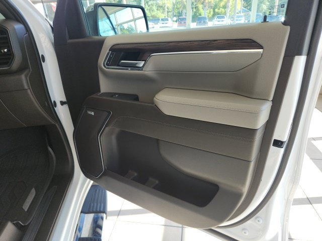 Used 2024 GMC Sierra 1500 SLT w/ SLT Premium Plus Package AWD/4WD image 27