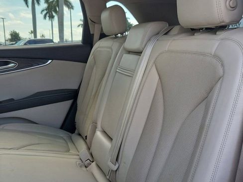 Certified 2019 Lincoln Nautilus Reserve w/ Driver Assistance Package image 19