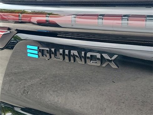 New 2026 Chevrolet Equinox EV LT image 9