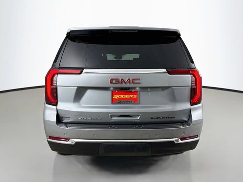 Used 2026 GMC Yukon Elevation w/ Elevation Premium Package AWD/4WD image 7