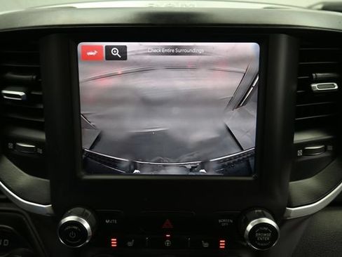 Used 2023 RAM 1500 Big Horn AWD/4WD image 17