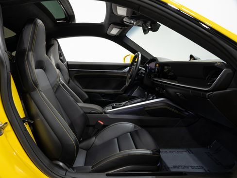 Used 2022 Porsche 911 Turbo S image 65