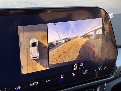 New 2026 Chevrolet Equinox EV LT image 20