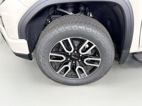 New 2026 GMC Sierra 1500 AT4 w/ AT4 Premium Package image 26