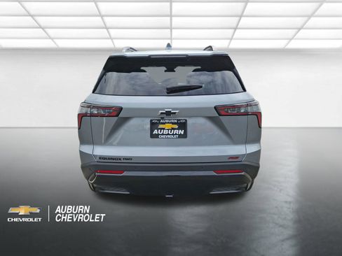 Used 2025 Chevrolet Equinox RS w/ Convenience Package III image 4