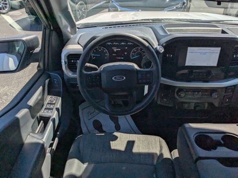 Used 2022 Ford F150 XLT image 14