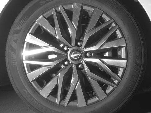 Used 2025 Nissan Altima 2.5 SV image 13