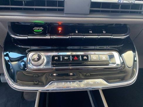 Used 2023 Lincoln Corsair Reserve image 18