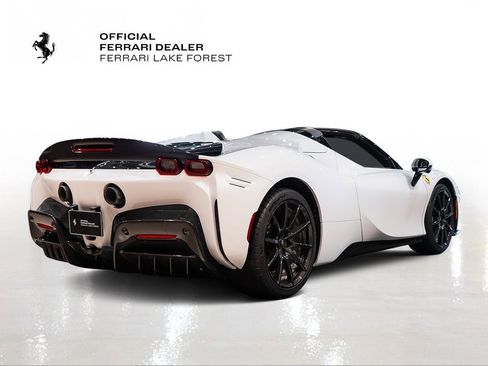 Used 2025 Ferrari SF90 Spider image 10