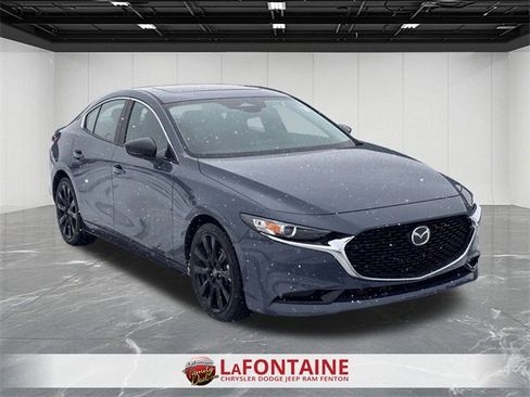 Used 2025 MAZDA MAZDA3 s image 7