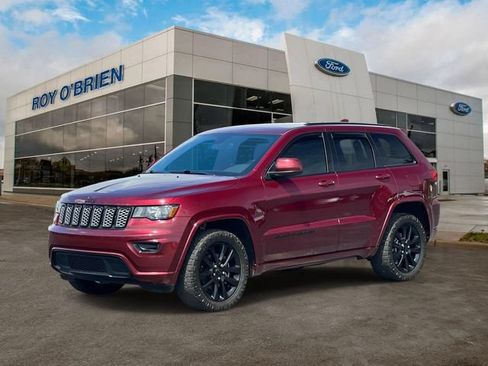 Used 2020 Jeep Grand Cherokee Altitude AWD/4WD image 1