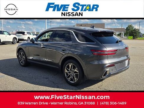 Used 2022 Genesis GV70 2.5T w/ Select Package AWD/4WD image 9