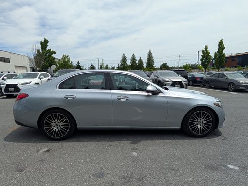 Used 2023 Mercedes-Benz C 300 4MATIC Sedan image 2