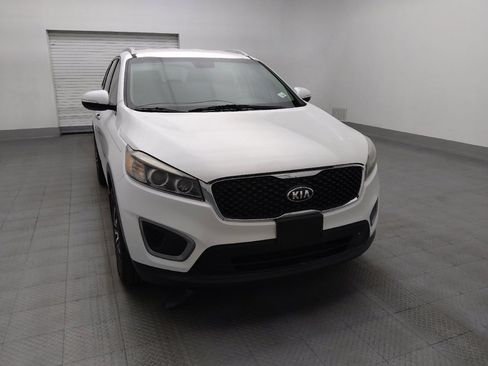 Used 2016 Kia Sorento LX FWD image 14