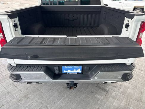 Used 2023 Chevrolet Silverado 1500 LTZ w/ LTZ Premium Package AWD/4WD image 13