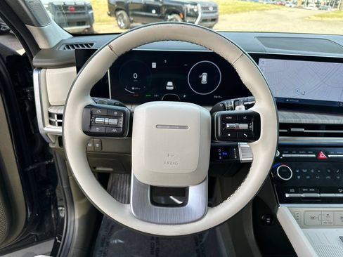 Used 2024 Hyundai Santa Fe Calligraphy FWD image 25