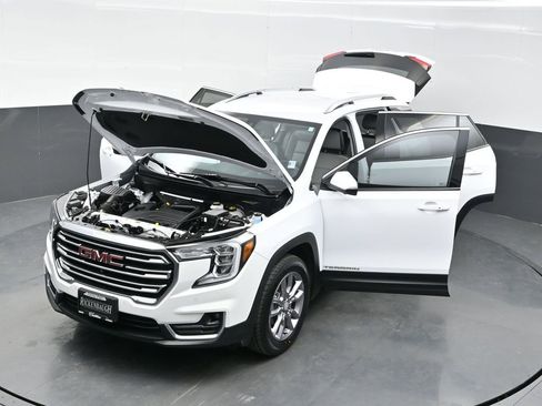 Used 2023 GMC Terrain SLT w/ Tech Package AWD/4WD image 41