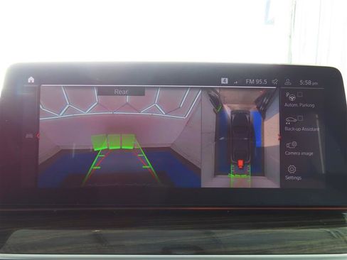 Used 2021 BMW 540i w/ Executive Package image 30