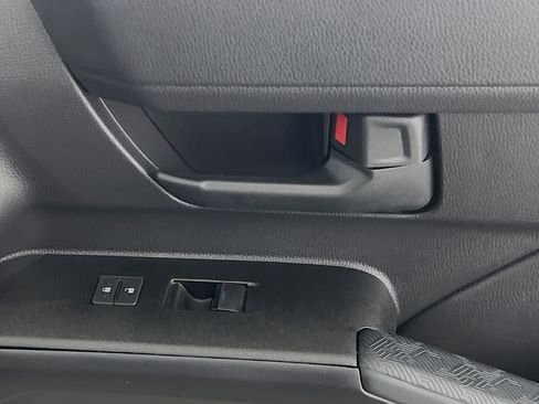 Used 2025 Toyota 4Runner SR5 image 32