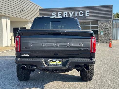 Used 2025 Ford F150 Raptor AWD/4WD image 4