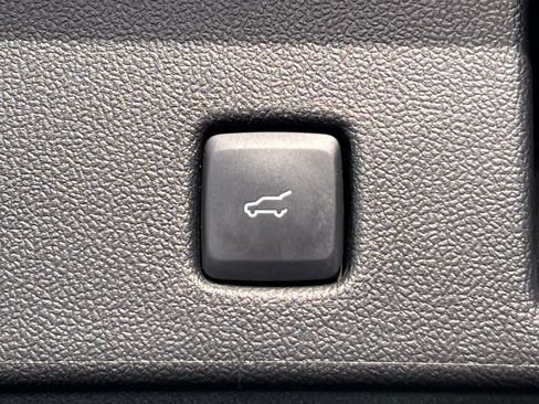 Certified 2023 Ford Escape ST-Line w/ Tech Pack #1 image 33